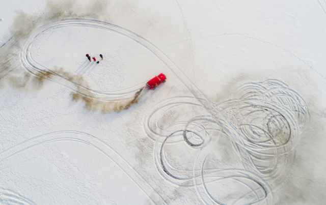 Ballet in the Snowfield