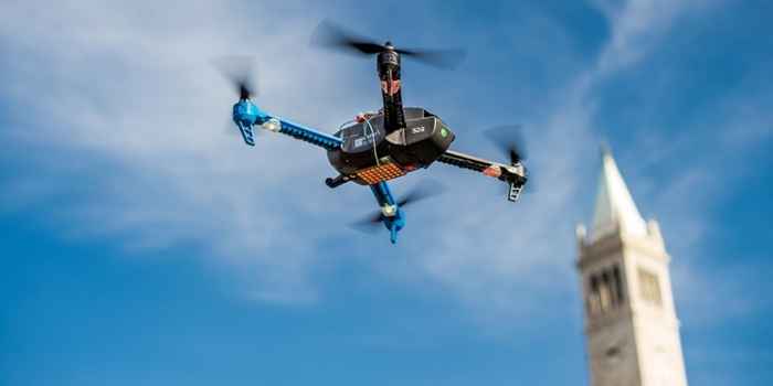 drone con motor fotovoltaico