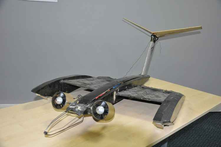  micro vehículo aéreo (MAV) inspirado en alas de murciélago