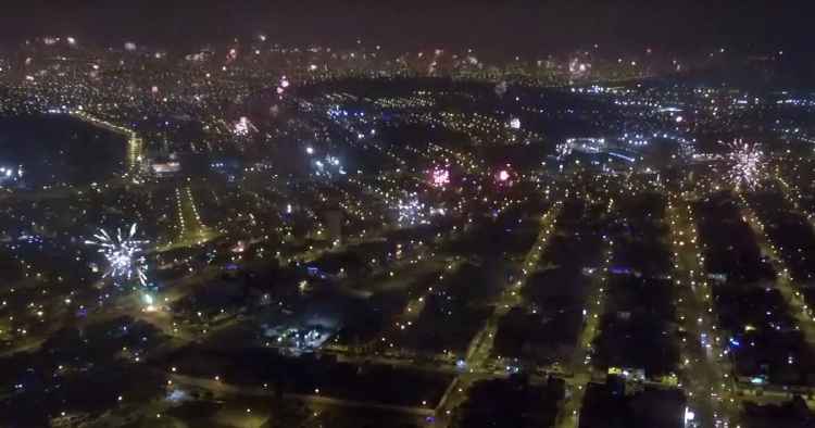 fuegos artificiales de Año Nuevo en Lima, Perú